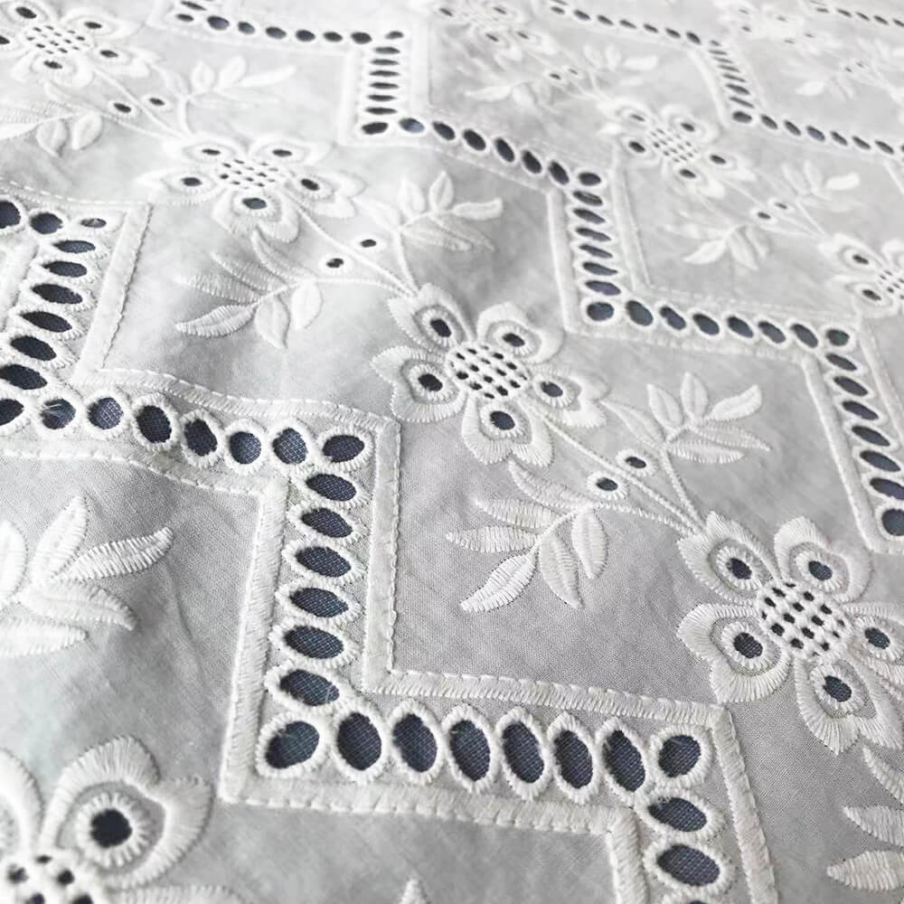 Embroidered Fabric All-Over 100% Cotton for Women's Wear Wholesale Sup 4
